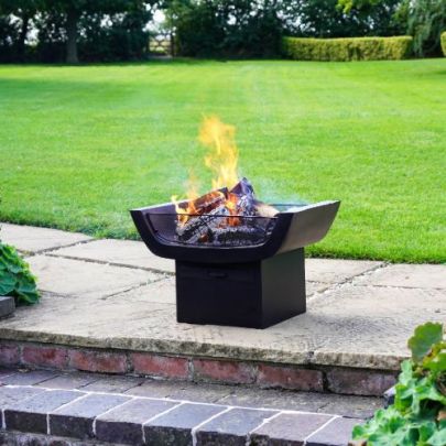 Outdoor Metal Sussex Firepit with Grill in Black