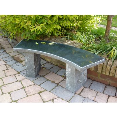 Balmoral Curved Bench in Black Granite (42x110x32)