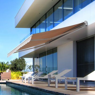  2.95Lx2.5M  Retractable Manual/Electric Awning-Cream White/White 