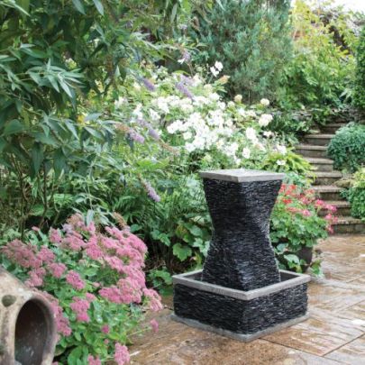 Woodlodge Tall Glacier Modern Water Feature