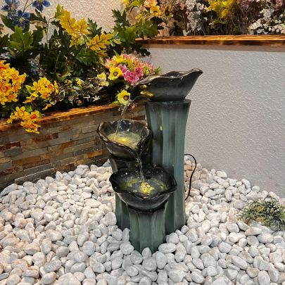 Tranquil Tide Pool Contemporary Water Feature