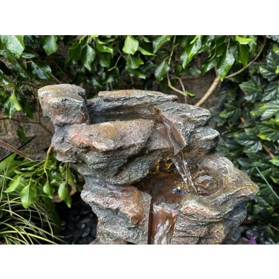 Dacite Rock Effect Water Feature